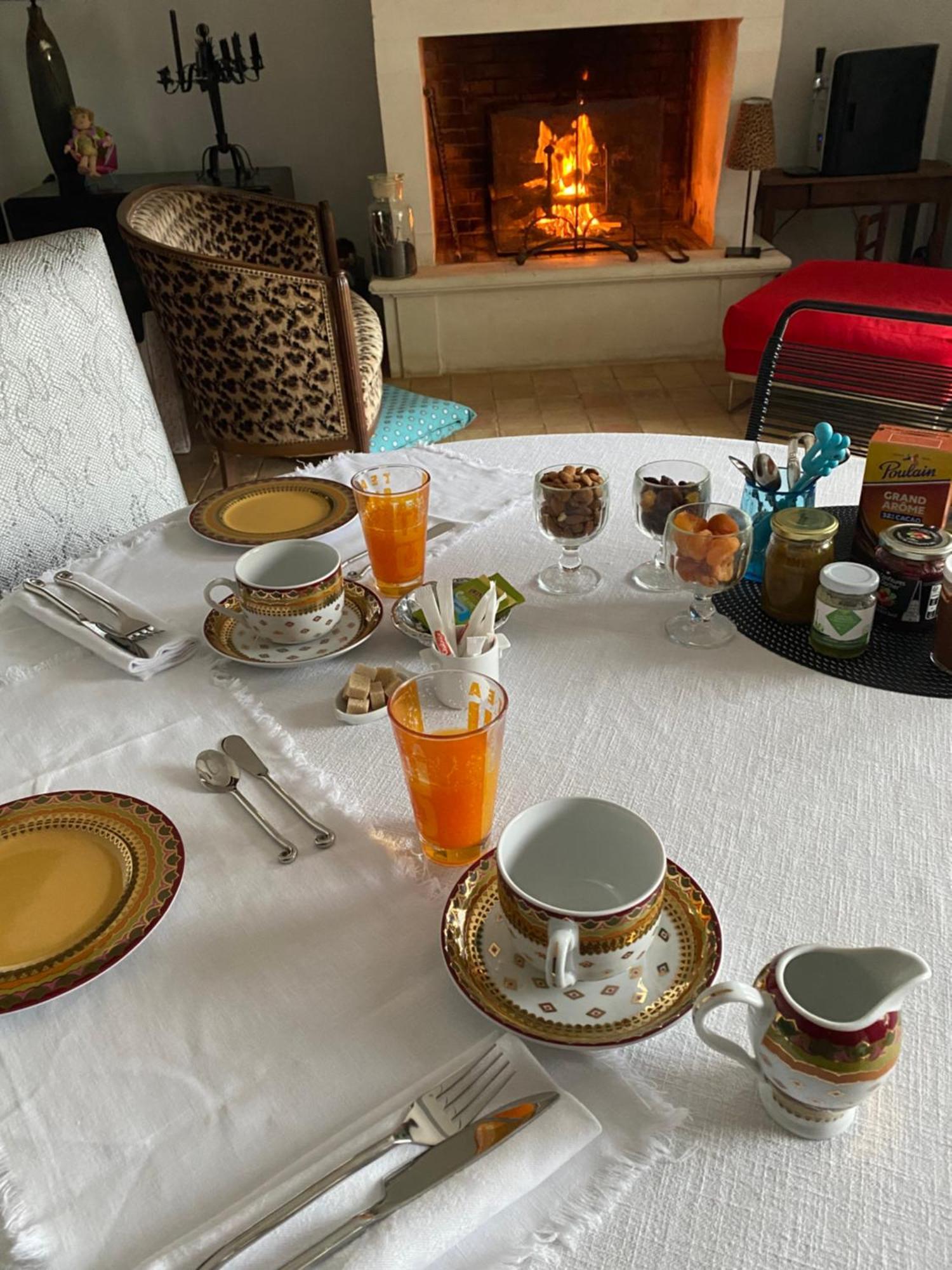 Bed and Breakfast Le 5 Bis à Mornac-sur-Seudre Extérieur photo